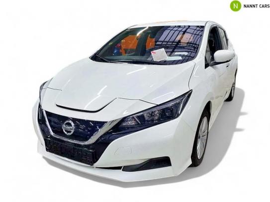 Nissan Leaf 2022г. в рассрочку