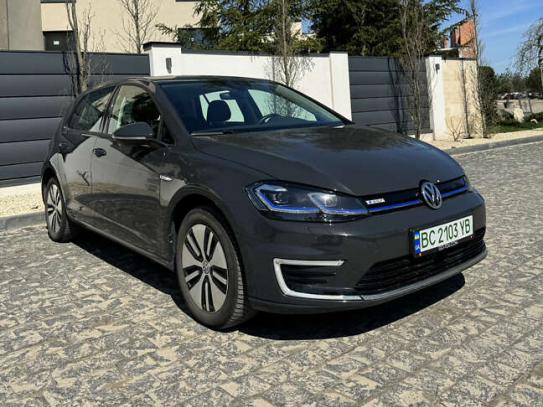 Volkswagen E-golf 2020г. в рассрочку
