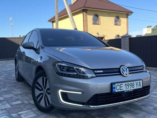 Volkswagen E-golf 2018г. в рассрочку