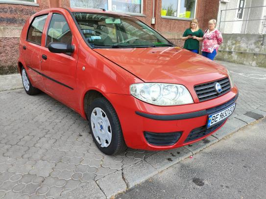 Fiat Punto 2004г. в рассрочку