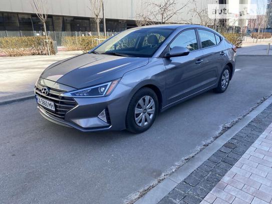 Hyundai Elantra 2018г. в рассрочку