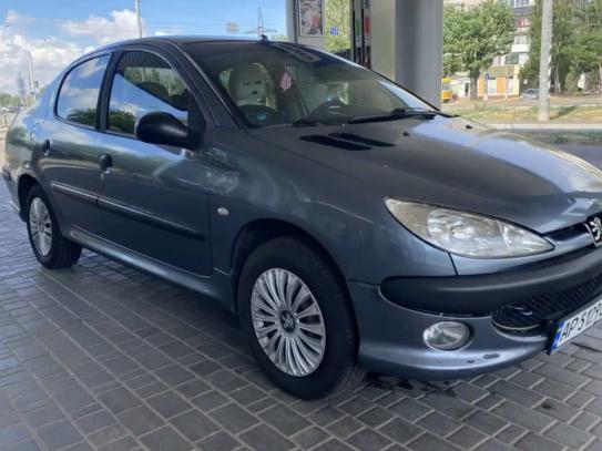 Peugeot 206
                             2008г. в рассрочку