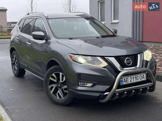 Nissan Rogue 2017р. у розстрочку