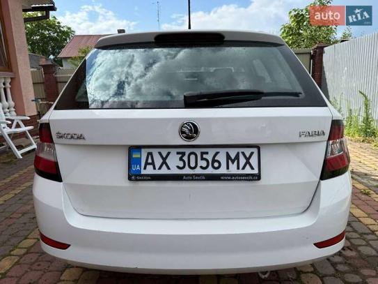 Skoda Fabia                           2019г. в рассрочку