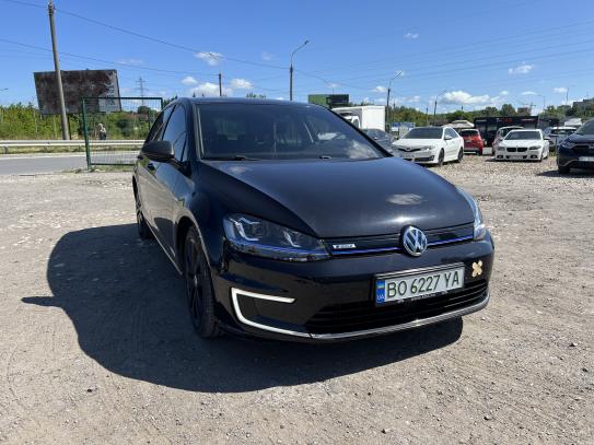 Volkswagen E-golf                          2015г. в рассрочку