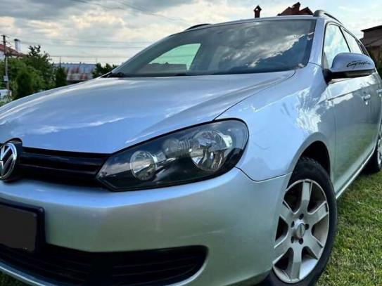 Volkswagen Golf 2011г. в рассрочку