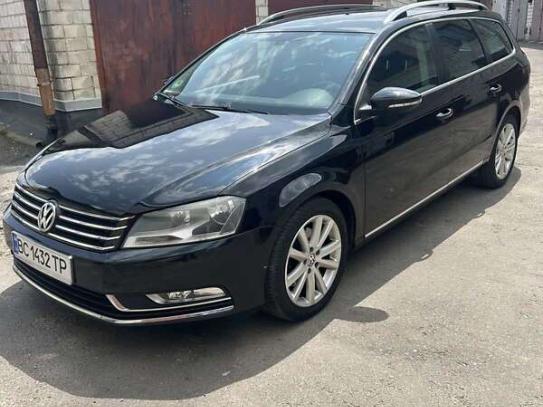 Volkswagen Passat
                          2011г. в рассрочку