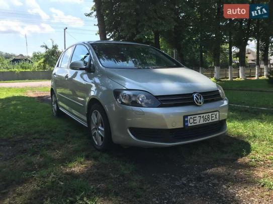 Volkswagen Golf plus 2010р. у розстрочку