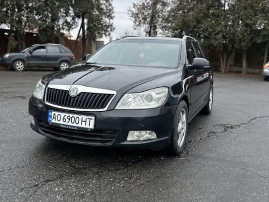 Skoda Octavia
                         2011г. в рассрочку