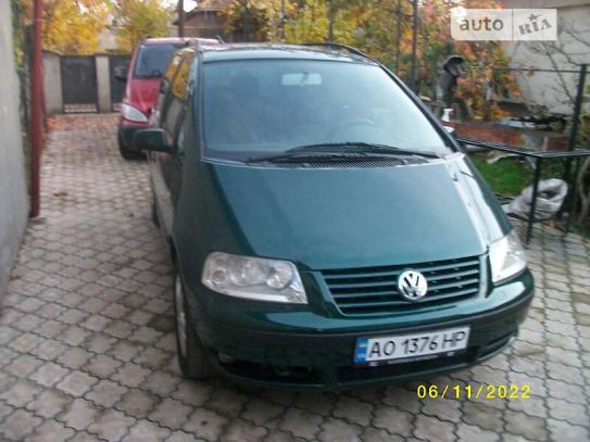 Volkswagen Sharan 2000г. в рассрочку