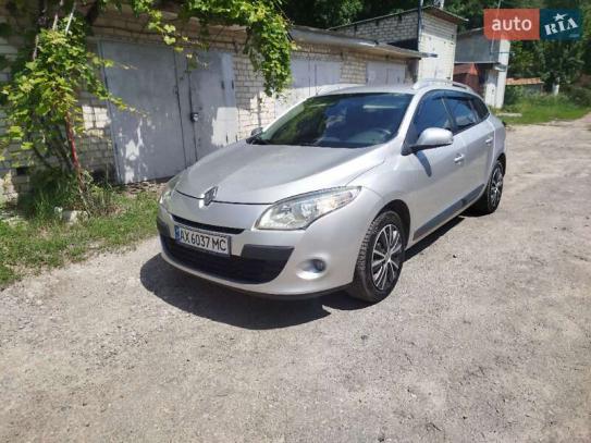 Renault Megane
                          2012г. в рассрочку