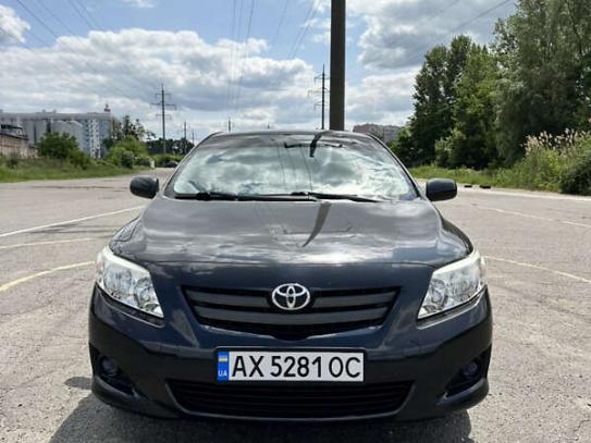 Toyota Corolla                         2008г. в рассрочку