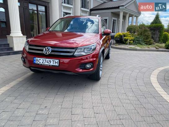 Volkswagen Tiguan                          2012г. в рассрочку