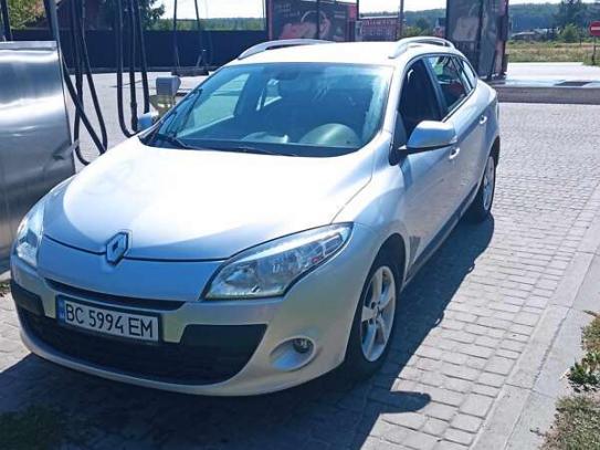 Renault Megane 2012р. у розстрочку