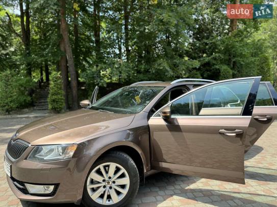 Skoda Octavia 2014г. в рассрочку