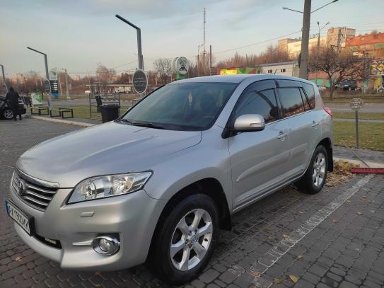 Toyota Rav4 2011г. в рассрочку