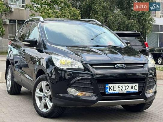 Ford Kuga                            2015г. в рассрочку