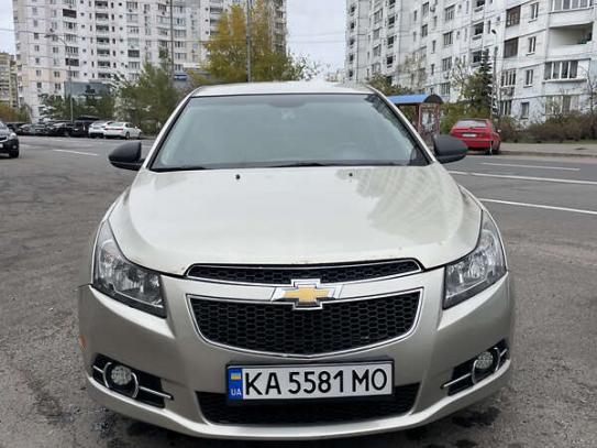 Chevrolet Cruze                           2014г. в рассрочку