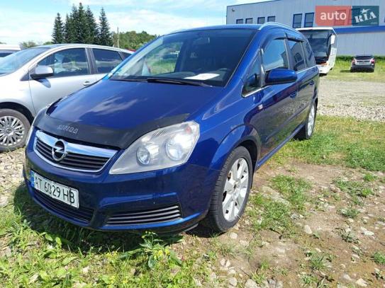 Opel Zafira                          2006г. в рассрочку