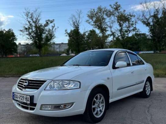 Nissan Almera                          2012г. в рассрочку