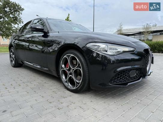 Alfa Romeo giulia
                    2021г. в рассрочку