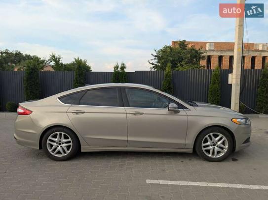 Ford Fusion                          2014г. в рассрочку