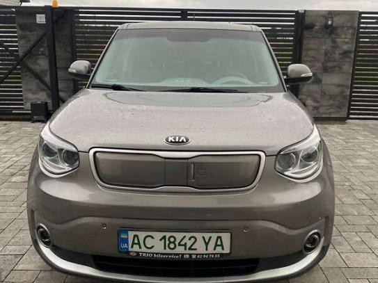 Kia Soul 2015р. у розстрочку