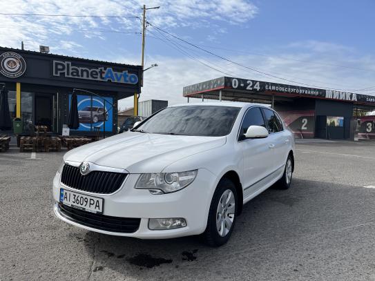 Skoda Superb 2013г. в рассрочку