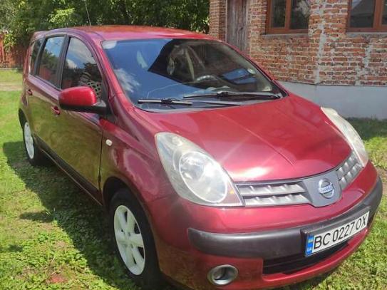 Nissan Note 2008р. у розстрочку