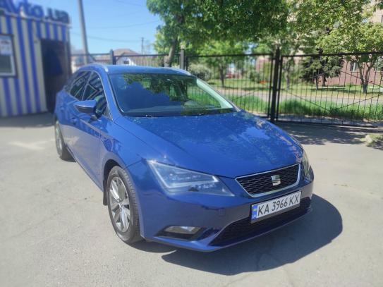 Seat Leon                            2016г. в рассрочку