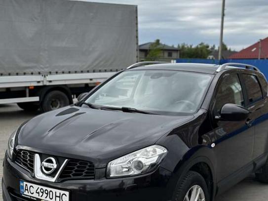 Nissan Qashqai                         2010г. в рассрочку