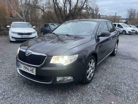 Skoda Superb 2010р. у розстрочку