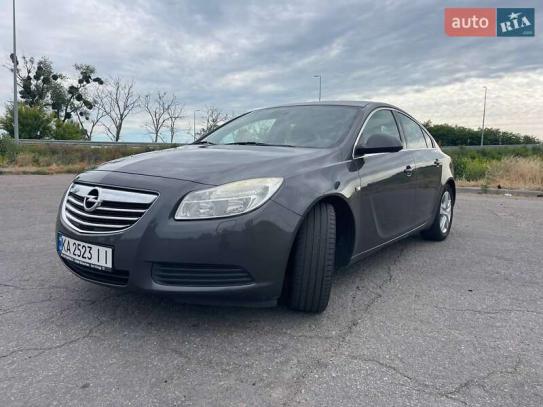Opel Insignia                        2010г. в рассрочку