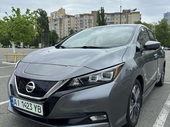 Nissan Leaf
                            2018г. в рассрочку