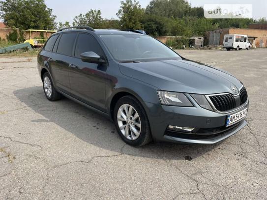 Skoda Octavia
                         2019г. в рассрочку