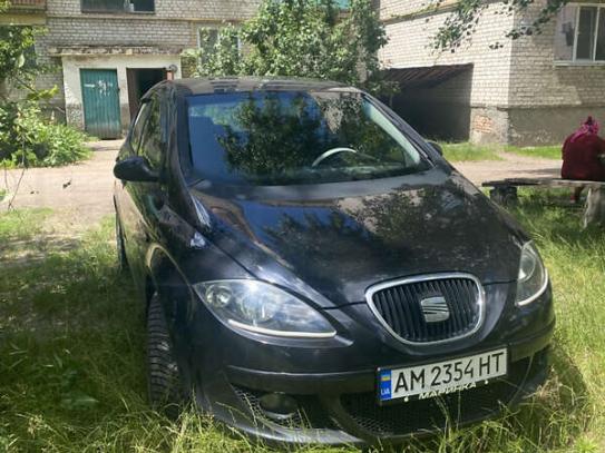 Seat Altea
                           2005г. в рассрочку