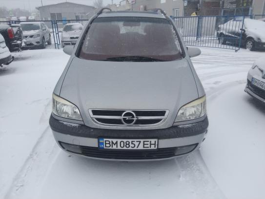 Opel Zafira 2002г. в рассрочку
