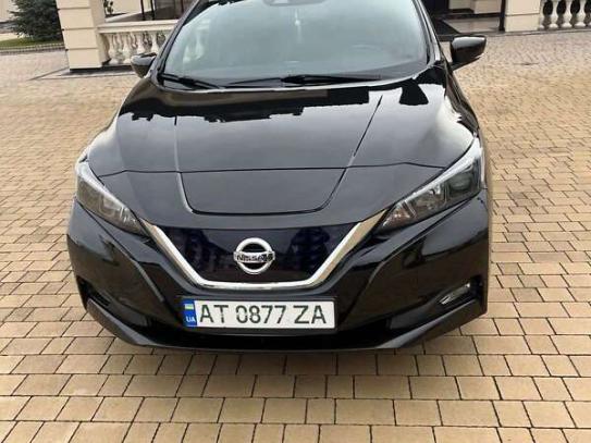 Nissan Leaf                            2018г. в рассрочку