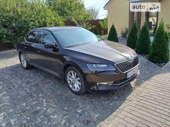 Skoda Superb
                          2017г. в рассрочку