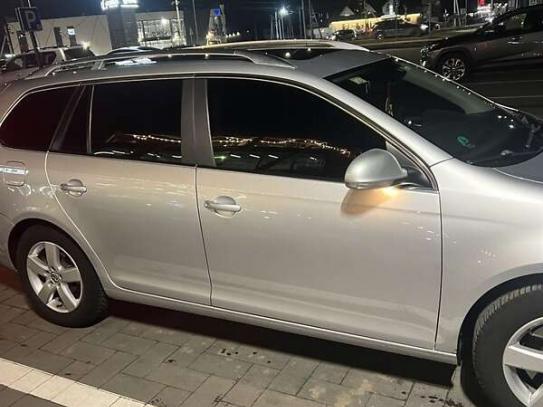 Volkswagen Golf                            2009г. в рассрочку