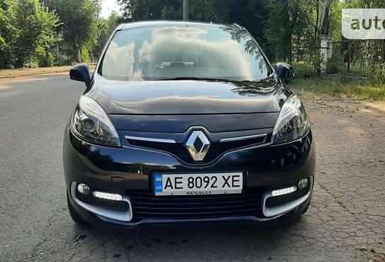 Renault Megane scenic 2013р. у розстрочку