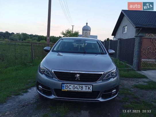 Peugeot 308                             2018г. в рассрочку