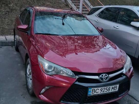 Toyota Camry                           2015г. в рассрочку