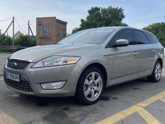 Ford Mondeo                          2010г. в рассрочку