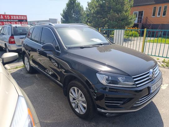 Volkswagen Touareg
                         2015г. в рассрочку