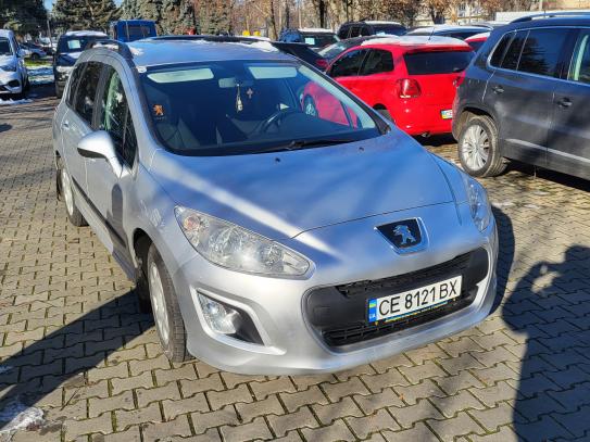 Peugeot 308
                             2012г. в рассрочку