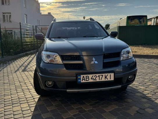 Mitsubishi Outlander                       2008г. в рассрочку