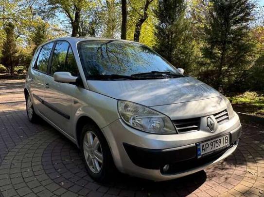 Renault Scenic
                          2006г. в рассрочку