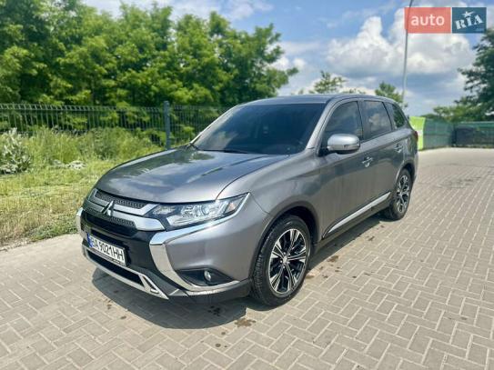 Mitsubishi Outlander                       2021г. в рассрочку