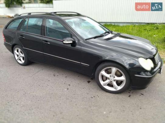 Mercedes-benz C-class 2004г. в рассрочку